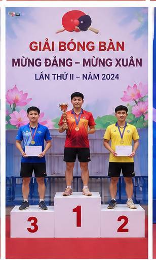 cho thuê bục nhận giải-3