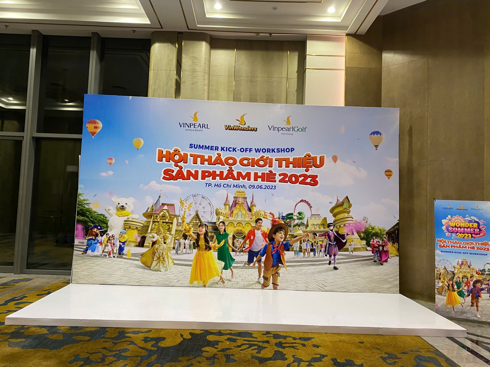 CHO THUÊ BỤC SÂN KHẤU SỰ KIỆN TẠI TP.HCM