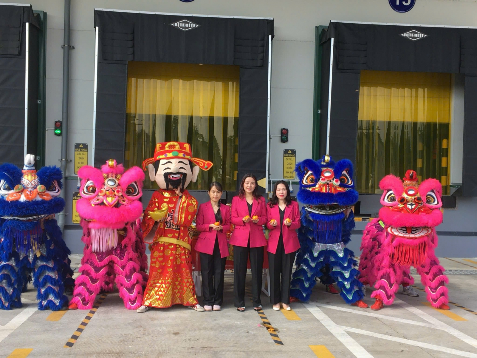 Dịch Vụ Cho Thuê Đội Múa Lân Khai Trương Tại Thủ Đức . Ảnh 3 Dịch Vụ Cho Thuê Đội Múa Lân Khai Trương Tại Thủ Đức . Ảnh 3