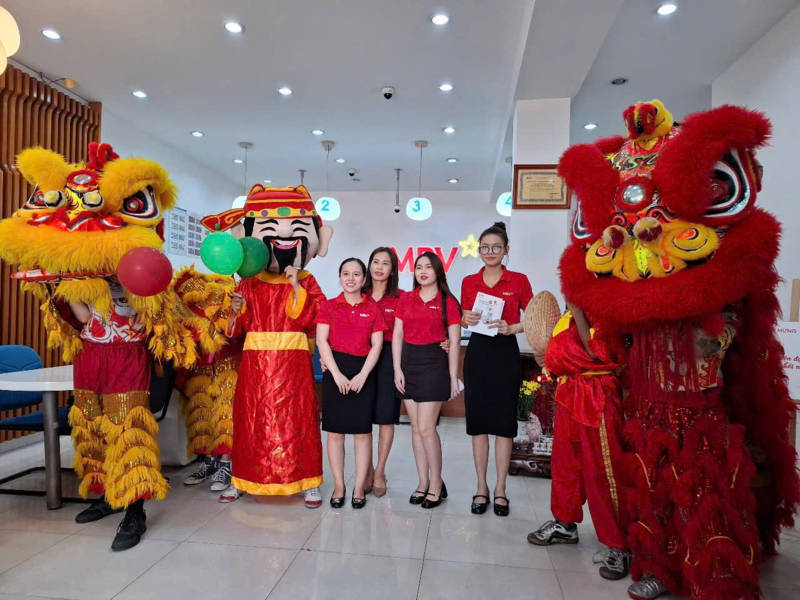 DỊCH VỤ MÚA LÂN KHAI TRƯƠNG TẠI QUẬN 4-1