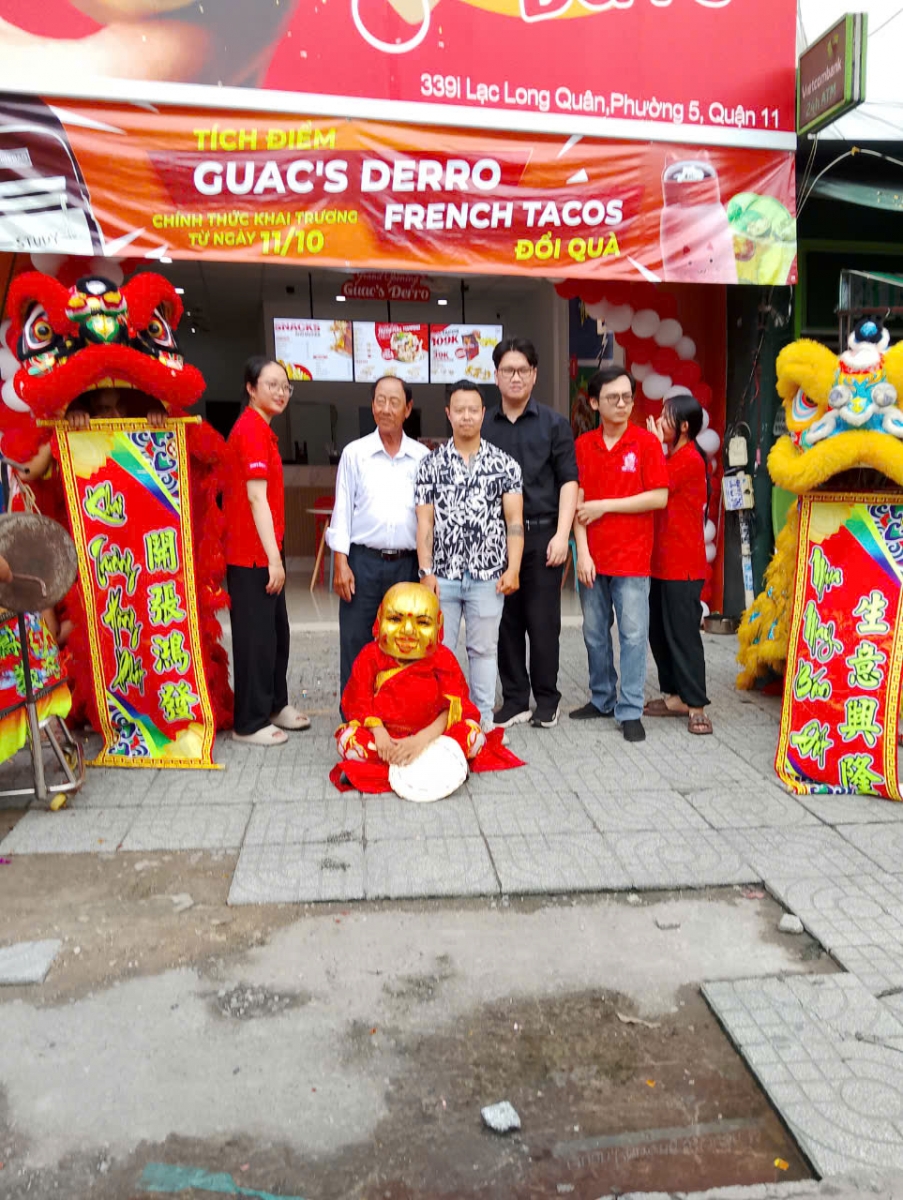 dịch vụ múa lân khai trương tại quận Tân Phú 4