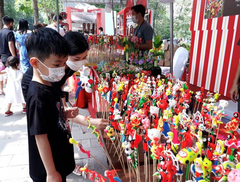Dịch Vụ Nghệ Nhân Nặn Tò He Tại Hóc Môn