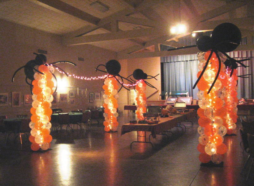 dịch vụ trang trí Halloween bằng bong bóng 9