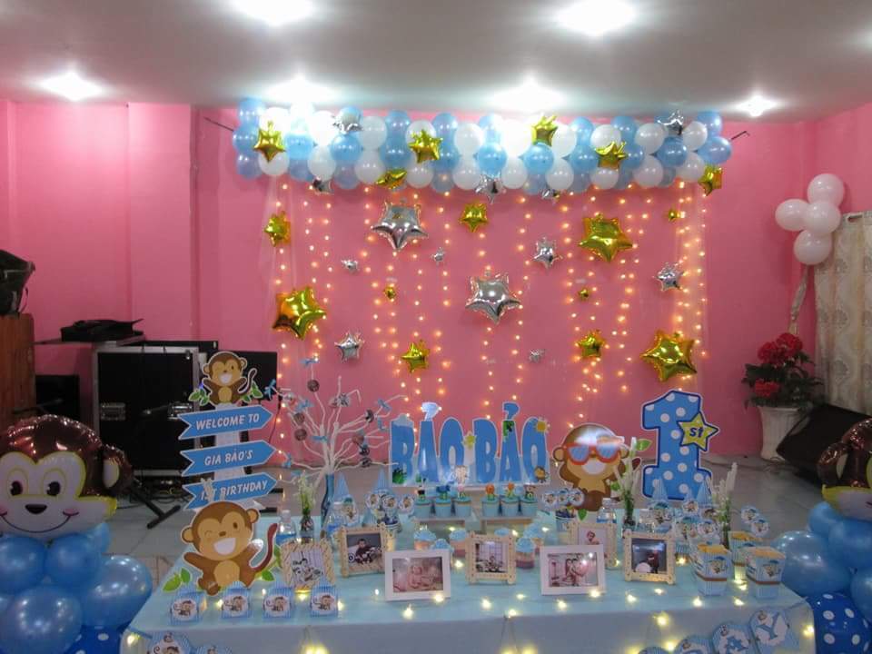 trang trí bàn gallery chủ đề con khỉ 5