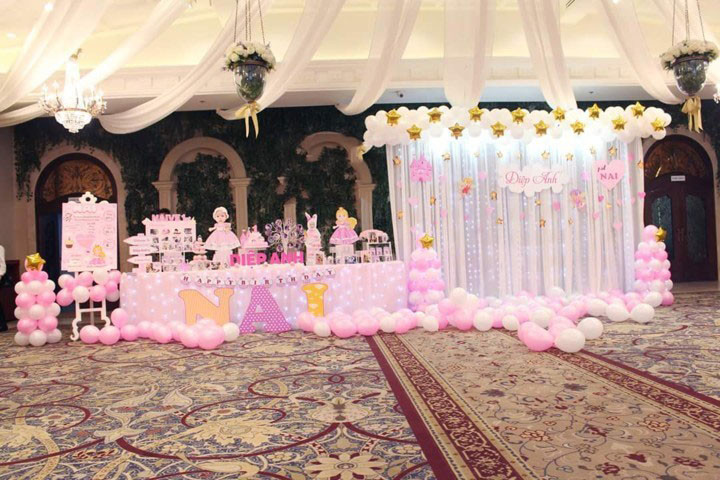 dịch vụ trang trí bàn gallery 4