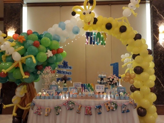 trang trí bàn gallery chủ đề con khỉ 12