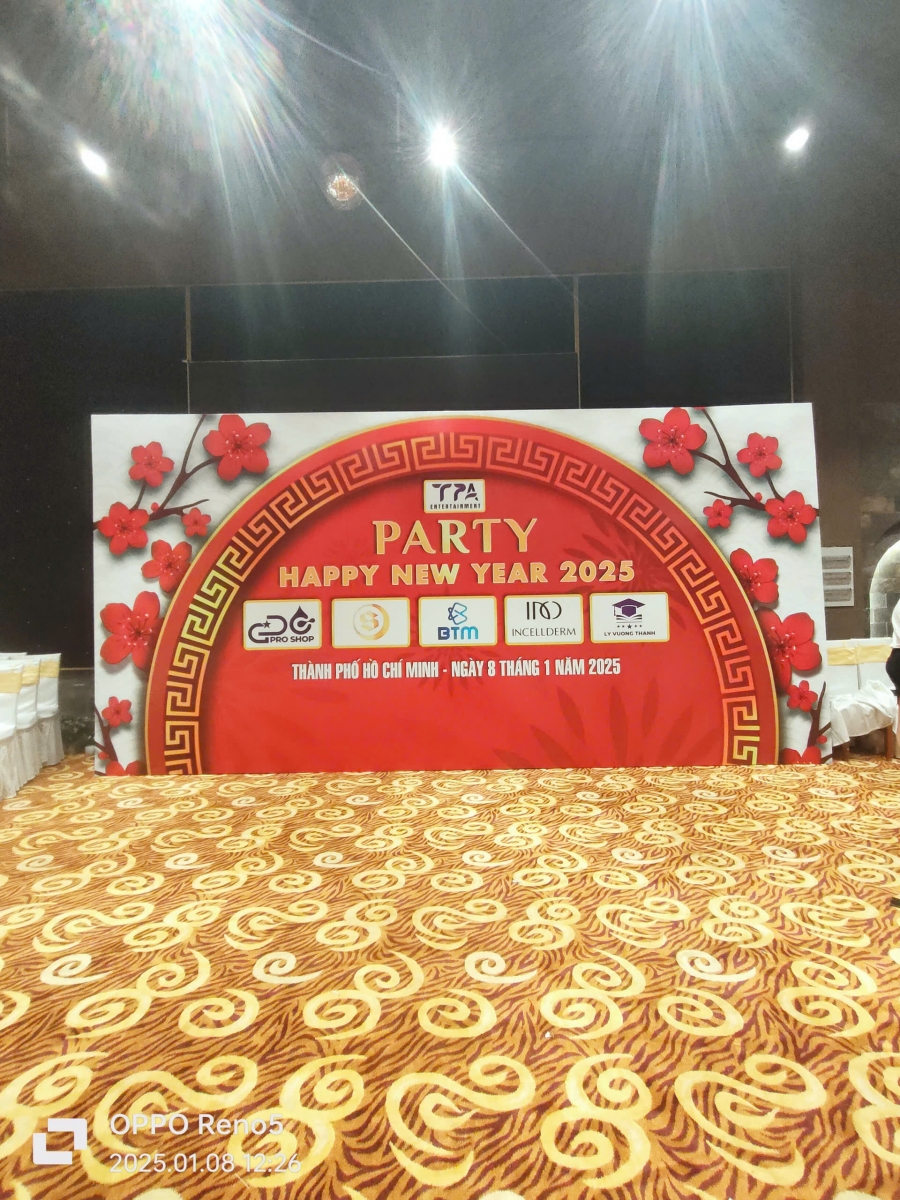 ĐƠN VỊ THI CÔNG BACKDROP SỰ KIỆN TẠI NHÀ BÈ