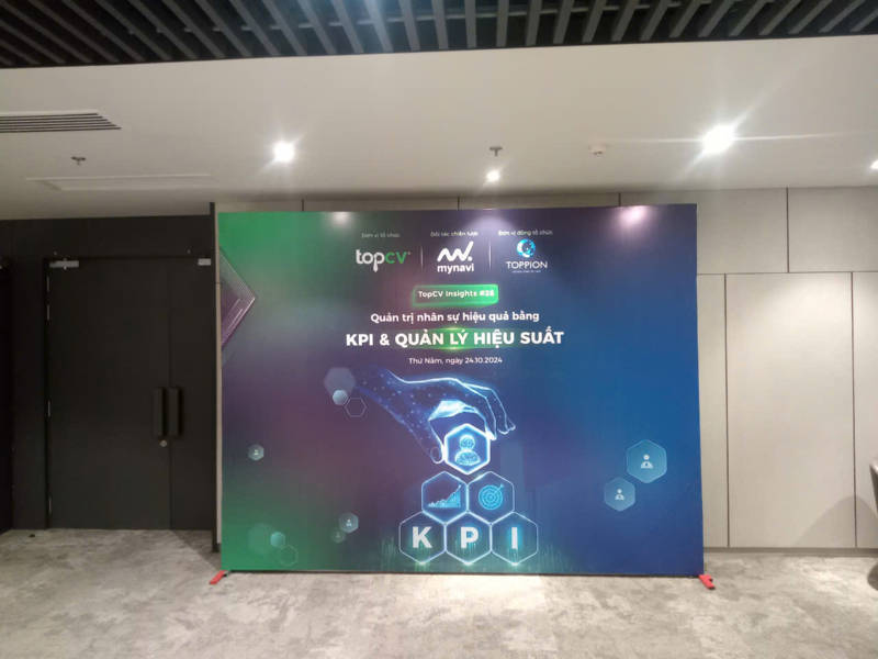 ĐƠN VỊ THI CÔNG BACKDROP SỰ KIỆN TẠI QUẬN 6-2