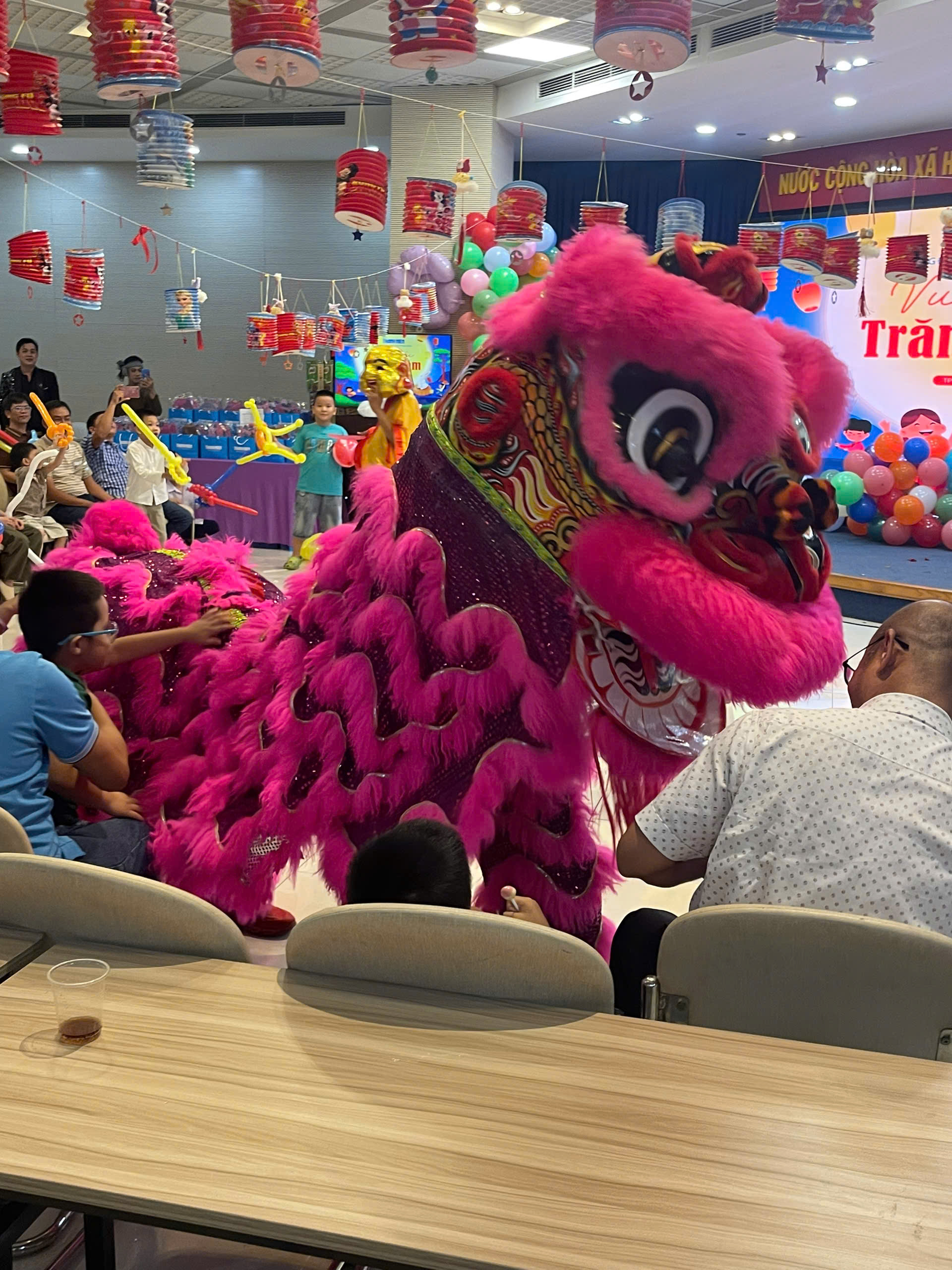 Cho thuê đội múa lân khai trương tại Bình Thạnh