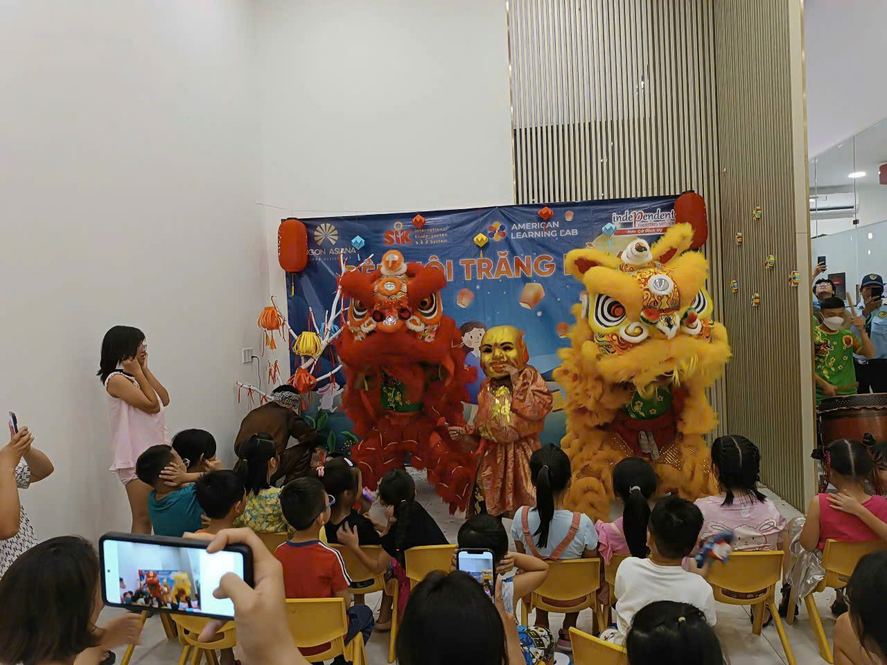 Cho Thuê Đội Múa Lân Khai Trương Tại Hóc Môn